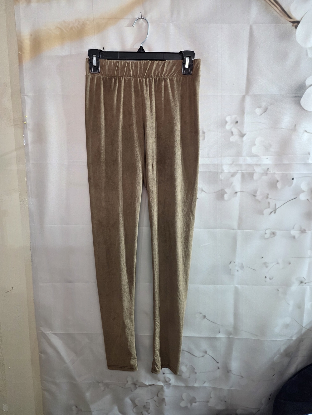 Kids Velvet Leggings in Light Brown